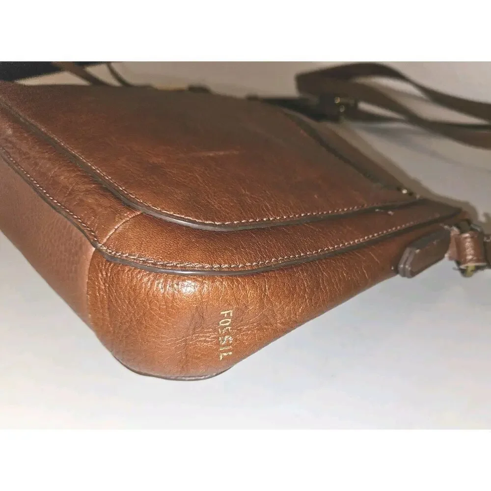 Fossil Brown Leather Crossbody Bag 10x7x2